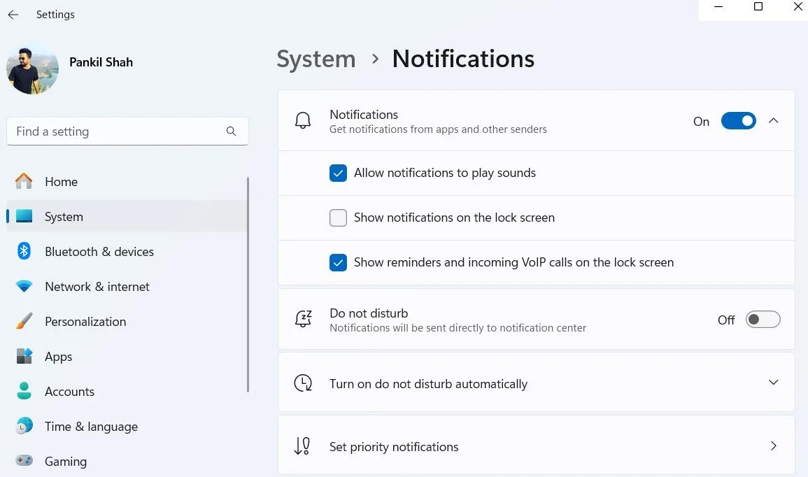 Tùy chọn tắt thông báo hiển thị trên màn hình khóa Windows 11