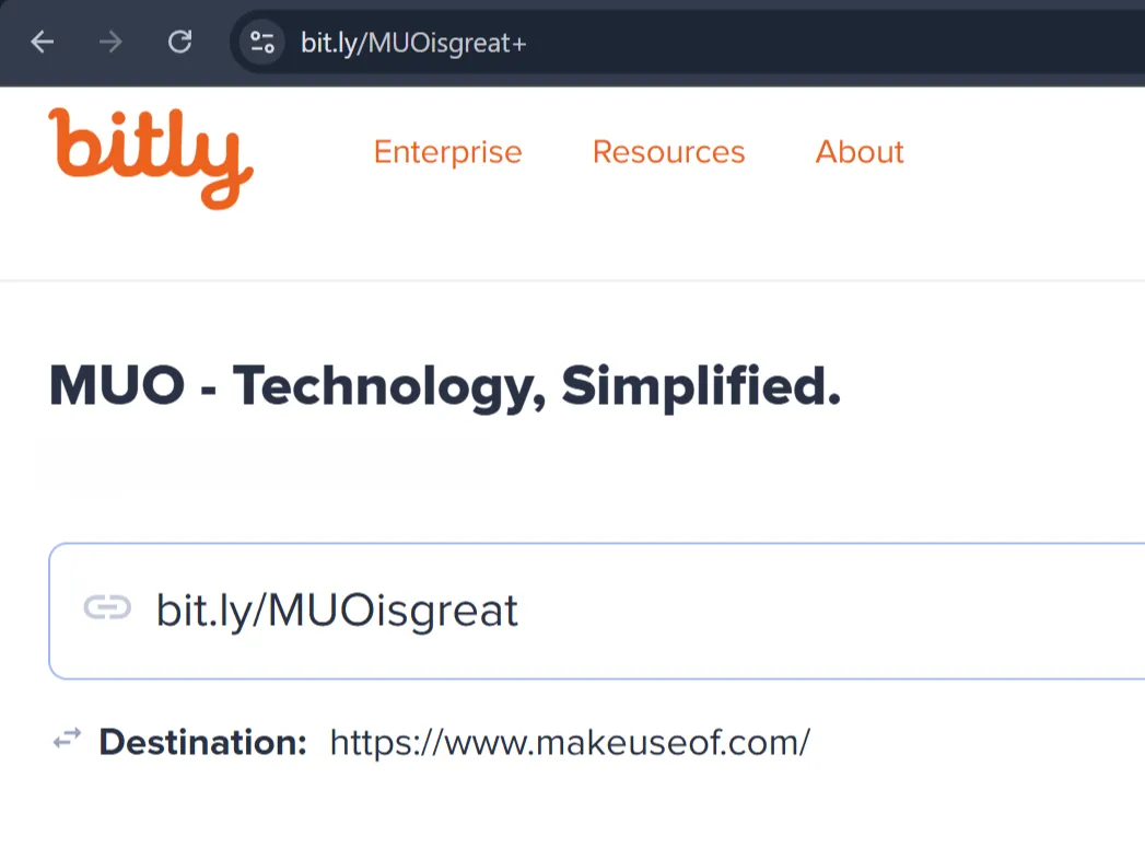 Ví dụ liên kết Bitly rút gọn dẫn đến trang chủ MakeUseOf, cho thấy URL thật bị che giấu.