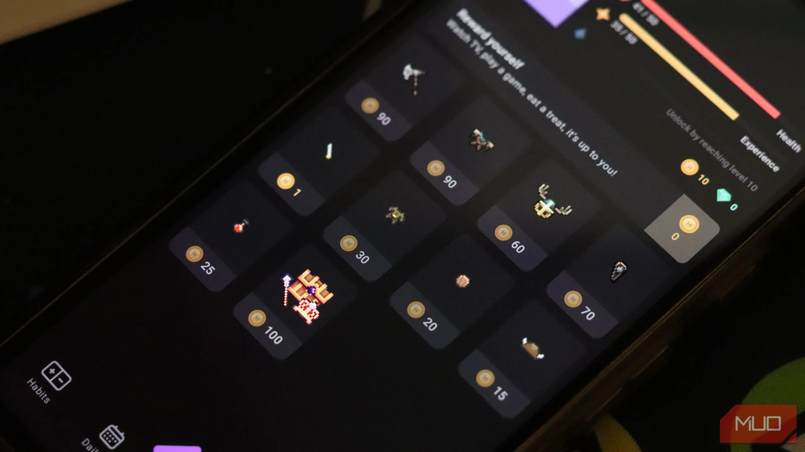 Ví dụ về các giao dịch mua nhỏ (microtransactions) trong ứng dụng Habitica gây xao nhãng.